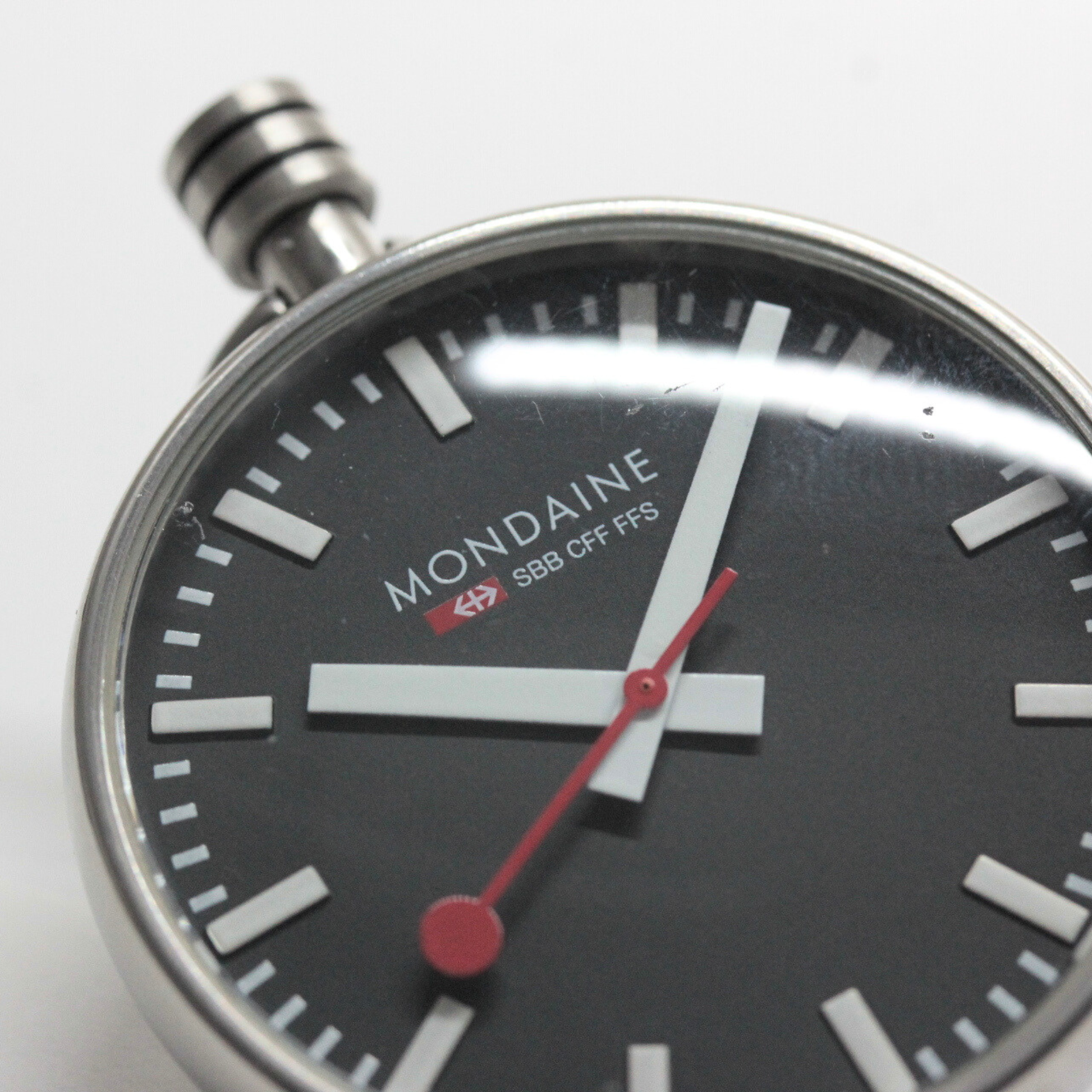 モンディーン / MONDAINE / ヴィンテージウォッチ / 鉄道時計 / 懐中時計 ブラック文字盤 / チェーン付 / mondaine-101