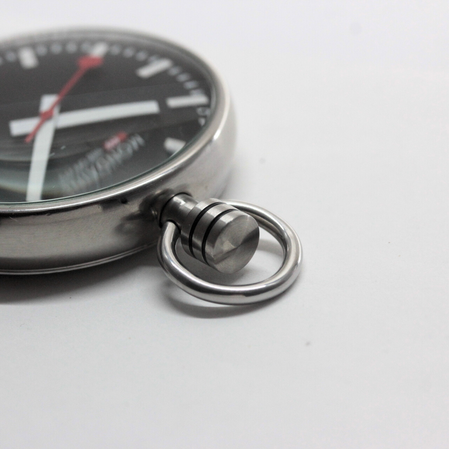 モンディーン / MONDAINE / ヴィンテージウォッチ / 鉄道時計 / 懐中時計 ブラック文字盤 / チェーン付 / mondaine-101