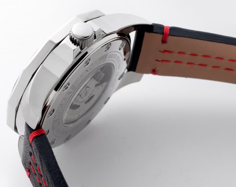 VOSTOK EUROPE（ボストーク ヨーロッパ）N1 Rocket パワーリザーブ NE57-225A563 ブラック 腕時計