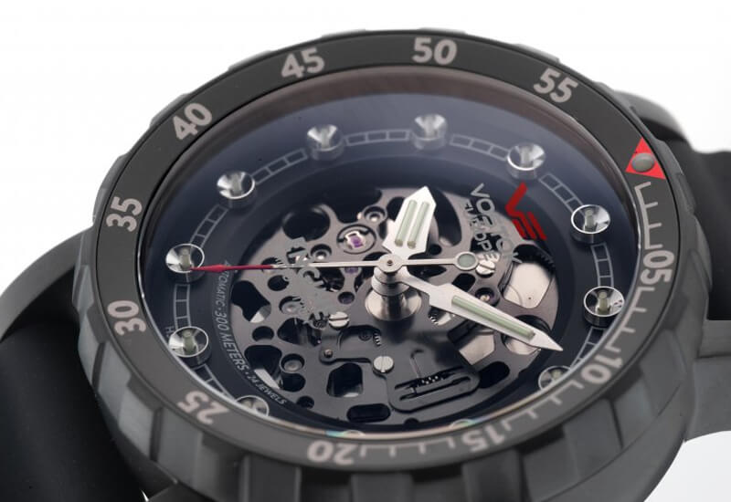 VOSTOK EUROPE（ボストークヨーロッパ） ENGINE（エンジン） 自動巻き スケルトン 腕時計 ブラック NH72-571C647