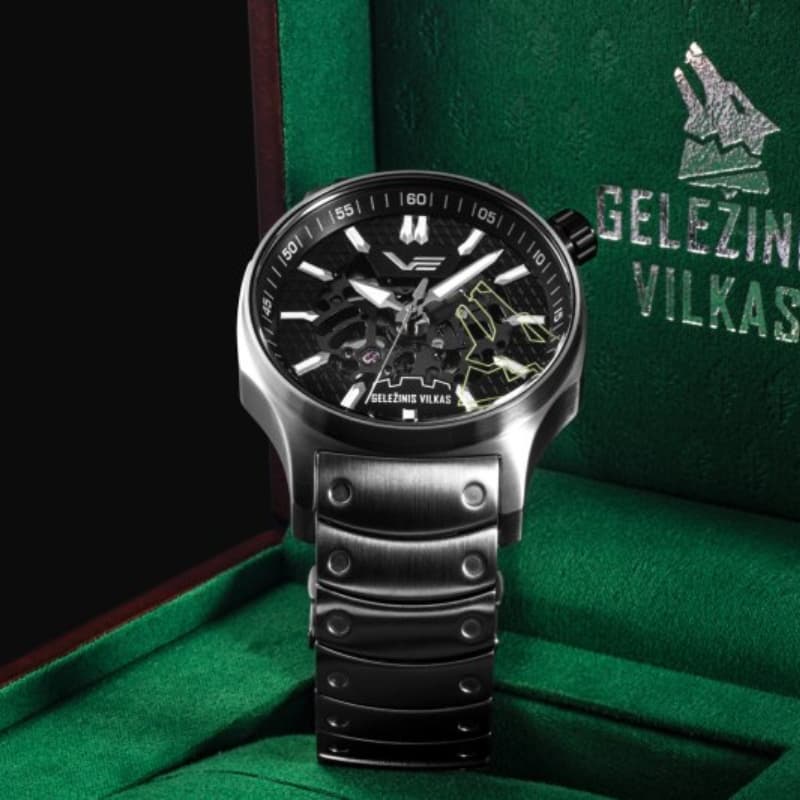 【NH72 MOD カスタム 自動巻 腕時計】スケルトン ブラック ゴールド VOSTOK EUROPE（ボストークヨーロッパ） アイアンウルフ(Iron