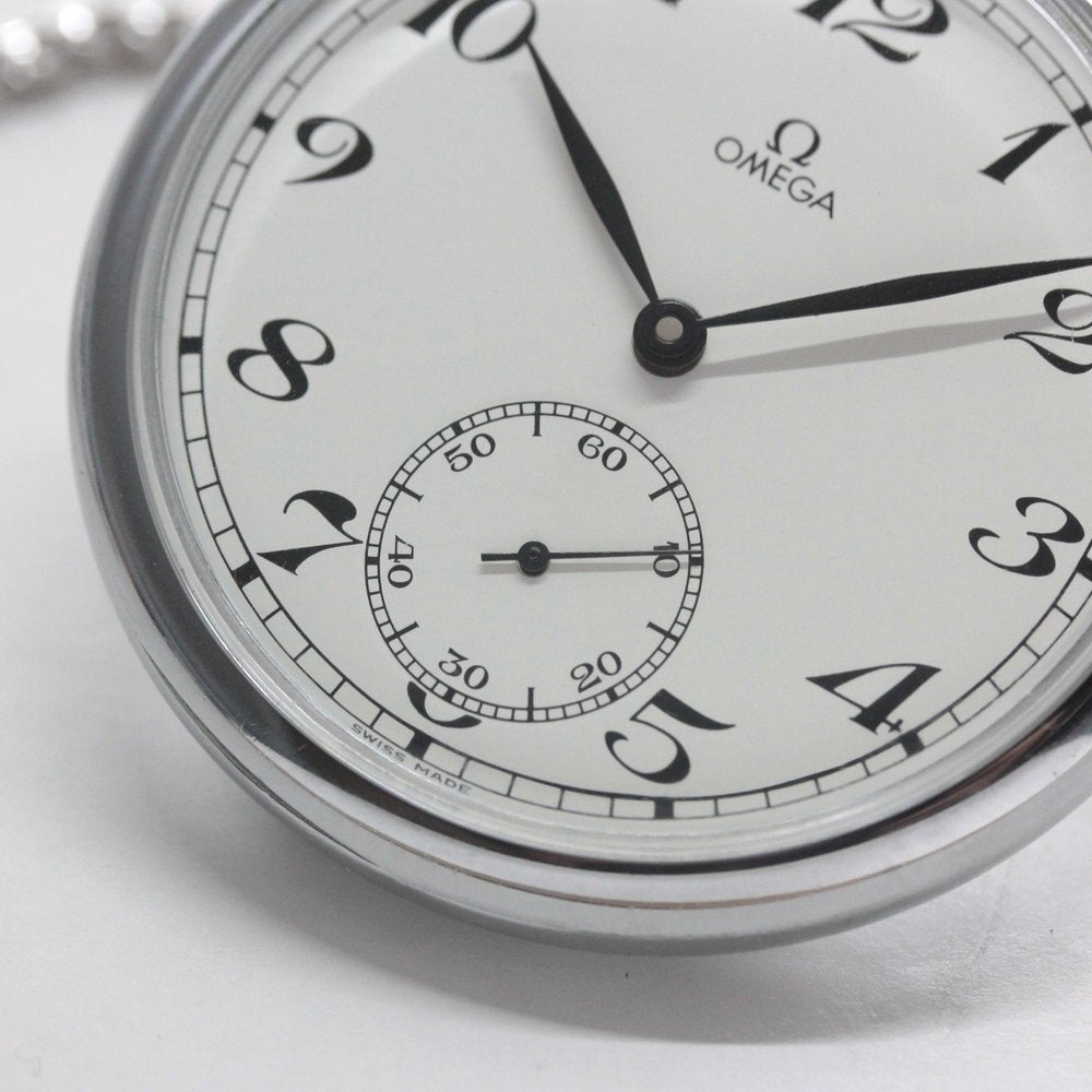 1980年製の絶版モデルのオメガ / OMEGA / ヴィンテージウォッチ / オープンフェイス懐中時計 アラビア数字/ 懐中時計 / omega-124