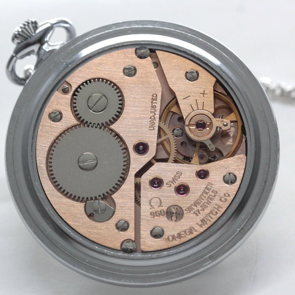 1980年製の絶版モデルのオメガ / OMEGA / ヴィンテージウォッチ / オープンフェイス懐中時計 アラビア数字/ 懐中時計 / omega-124