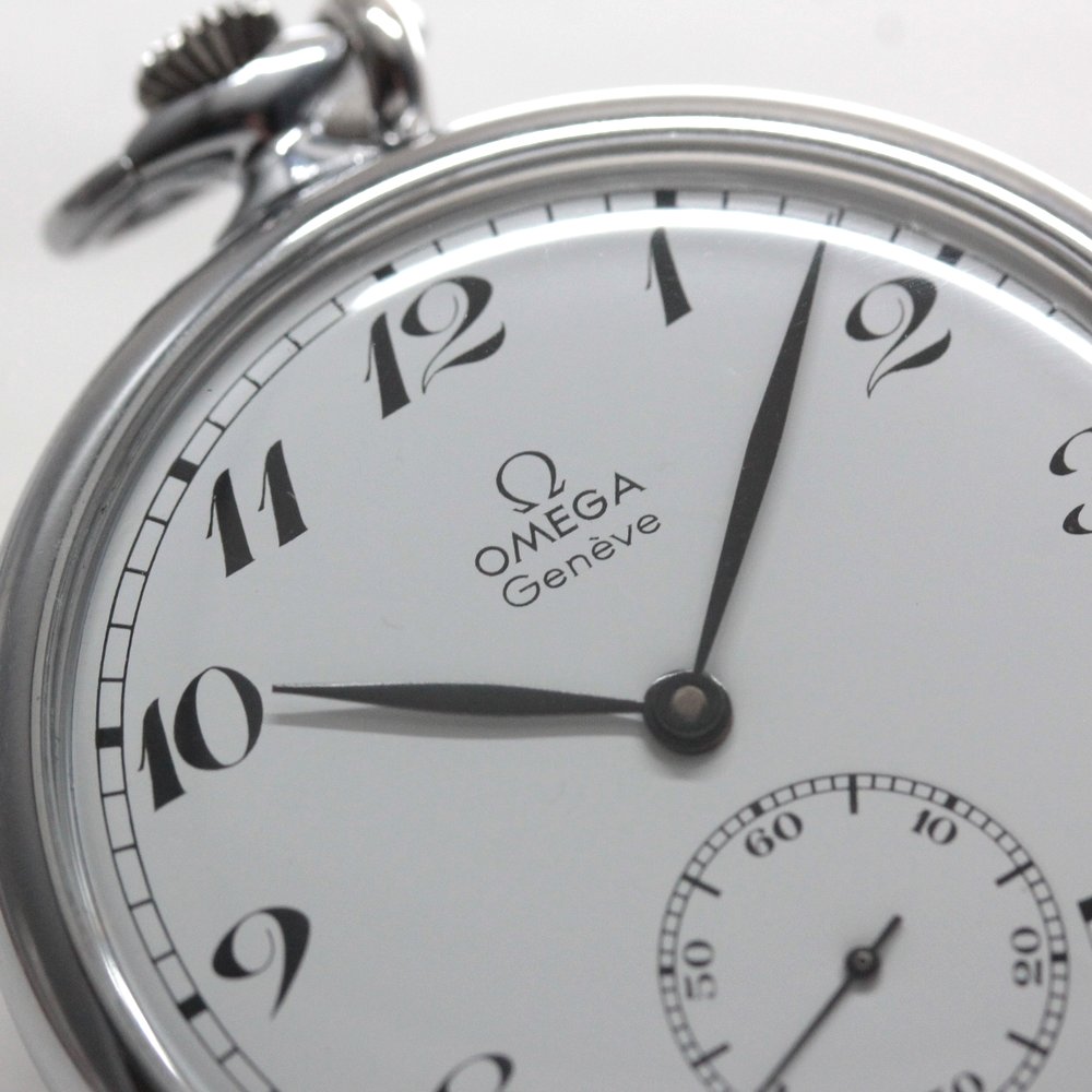 絶版モデルのオメガ / OMEGA / ヴィンテージウォッチ / オープンフェイス懐中時計 / アラビア数字/ 純正チェーン付 / omega-127