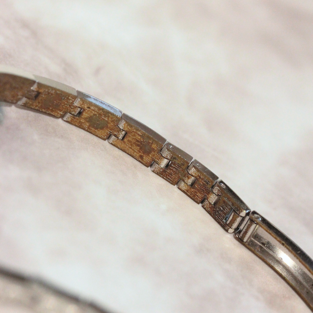 OMEGA / オメガ / DE VILLE（オメガ デビル）/ 1969年式 / 手巻き式 / ヴィンテージ / 腕時計 / omega-674-08　ベルト部分