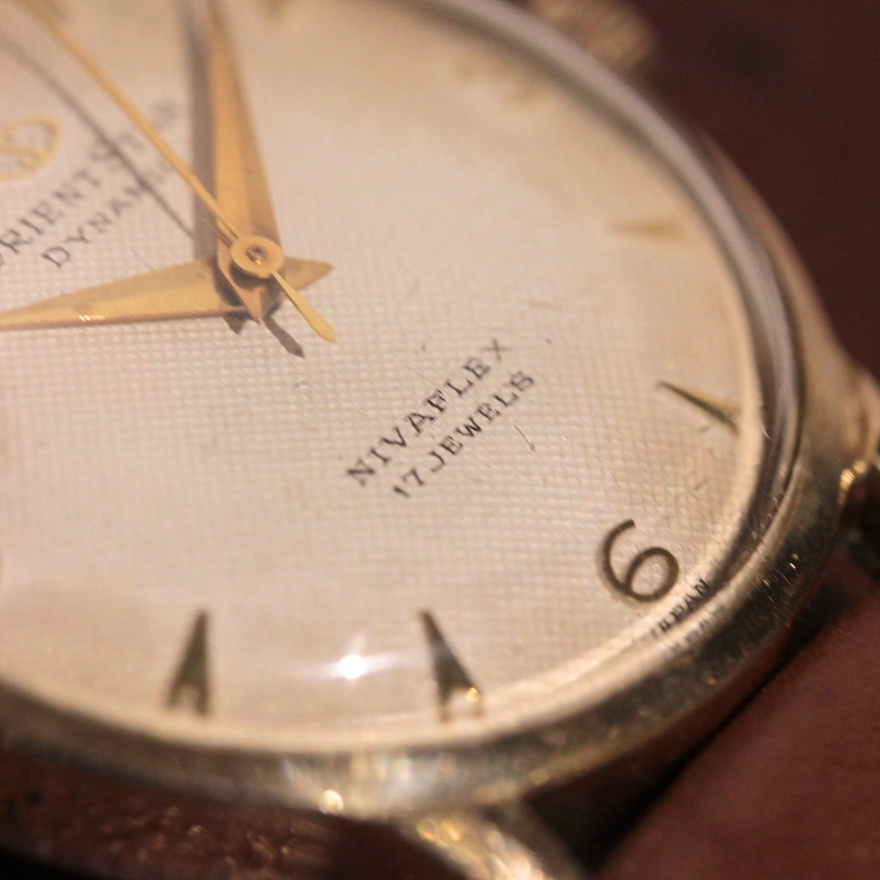 ORIENT / オリエント / オリエントスター / ダイナミック / 二バフレックス / 手巻き式 / orient-637-11