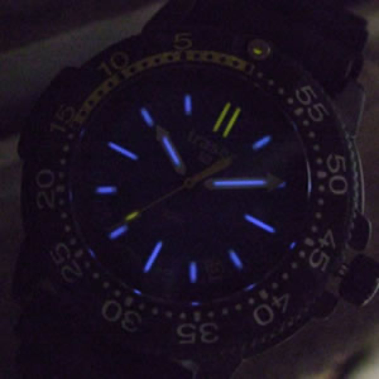 トレーサー/TRASER/H3/ノーティック/ダイバーズ/P6504.93C.6E.03/腕時計