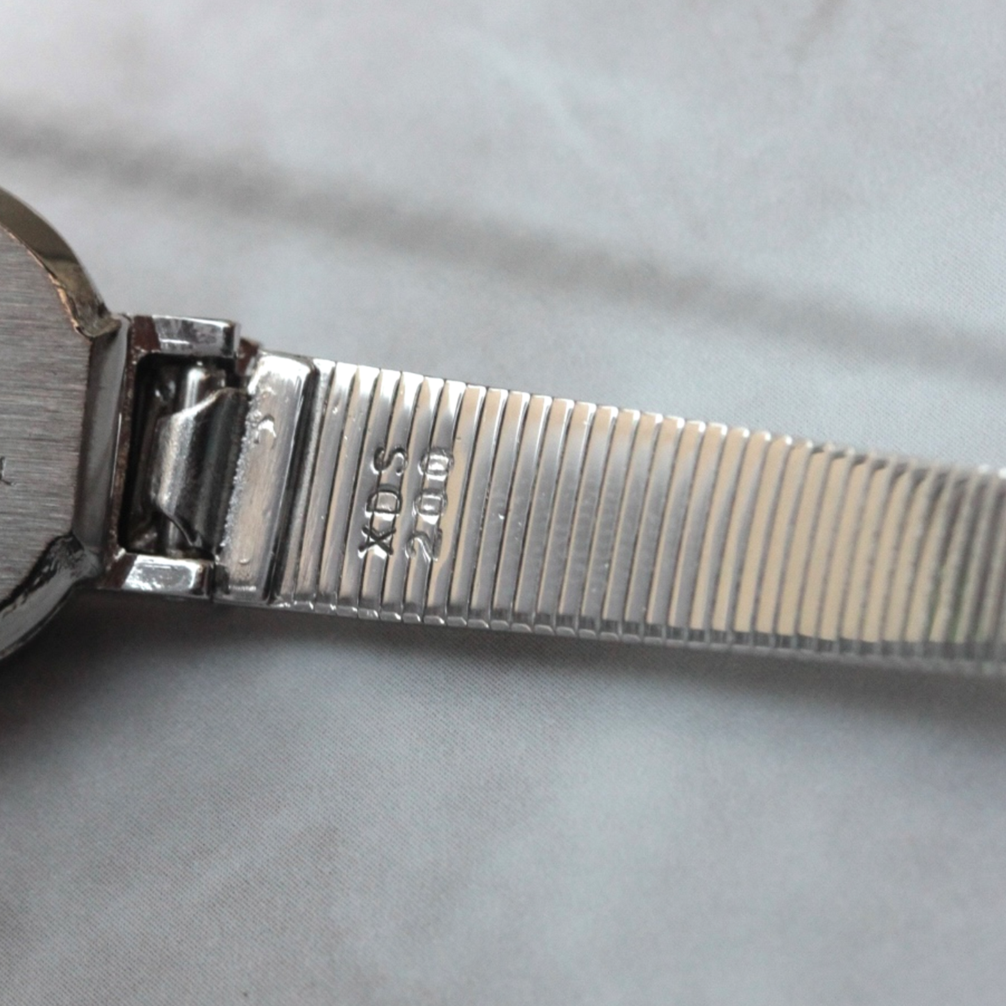 SEIKO / セイコー / 1972年製造推定 / 21石 手巻き式 / ヴィンテージ腕時計 / seiko-610-04　メッシュベルト