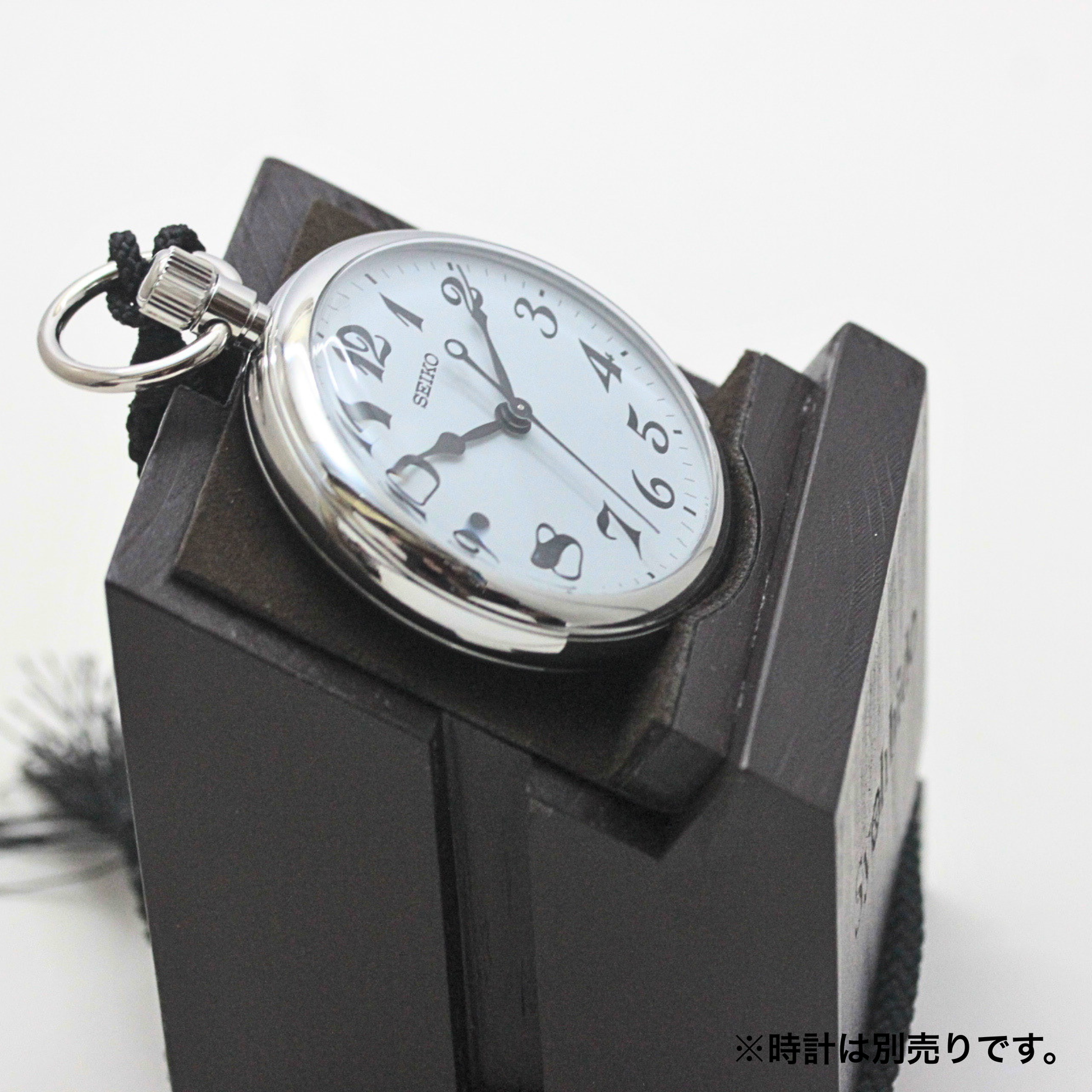 横から見た図　 正美堂オリジナル 懐中時計用木製スクエアスタンド　syoh-squarewood