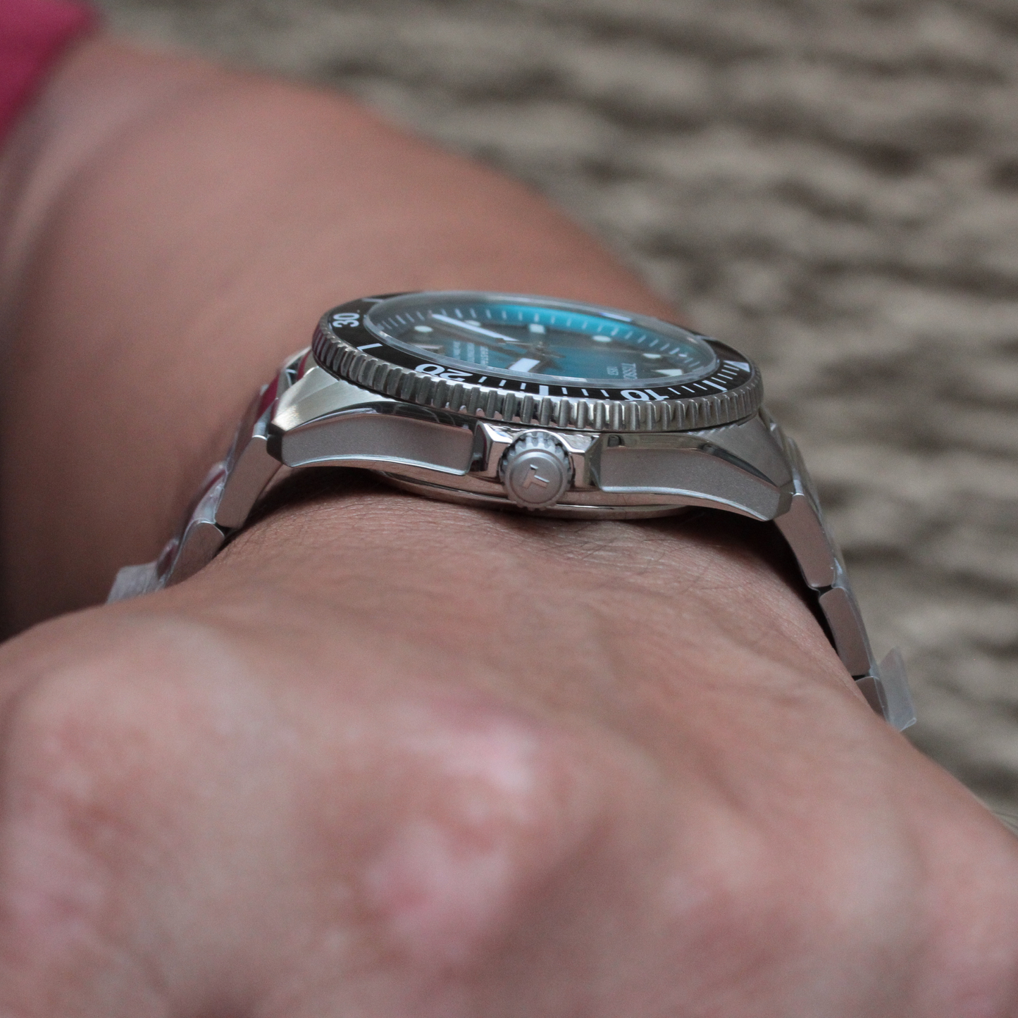 正美堂時計店 男性スタッフ 着用イメージ