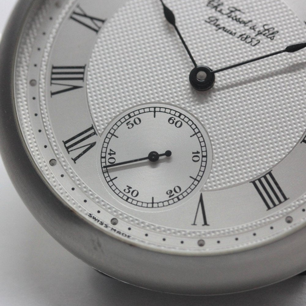 絶版モデルのティソ（TISSOT）/ ヴィンテージウォッチ / シルバーカラーオープンフェイス /ローマン数字/ 手巻き式 / 懐中時計 / tissot-1040