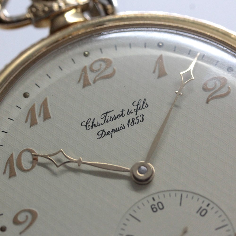 絶版モデルのティソ / TISSOT / ヴィンテージウォッチ / ゴールドカラー/ オープンフェイス懐中時計 / 手巻き式 / tissot-1044