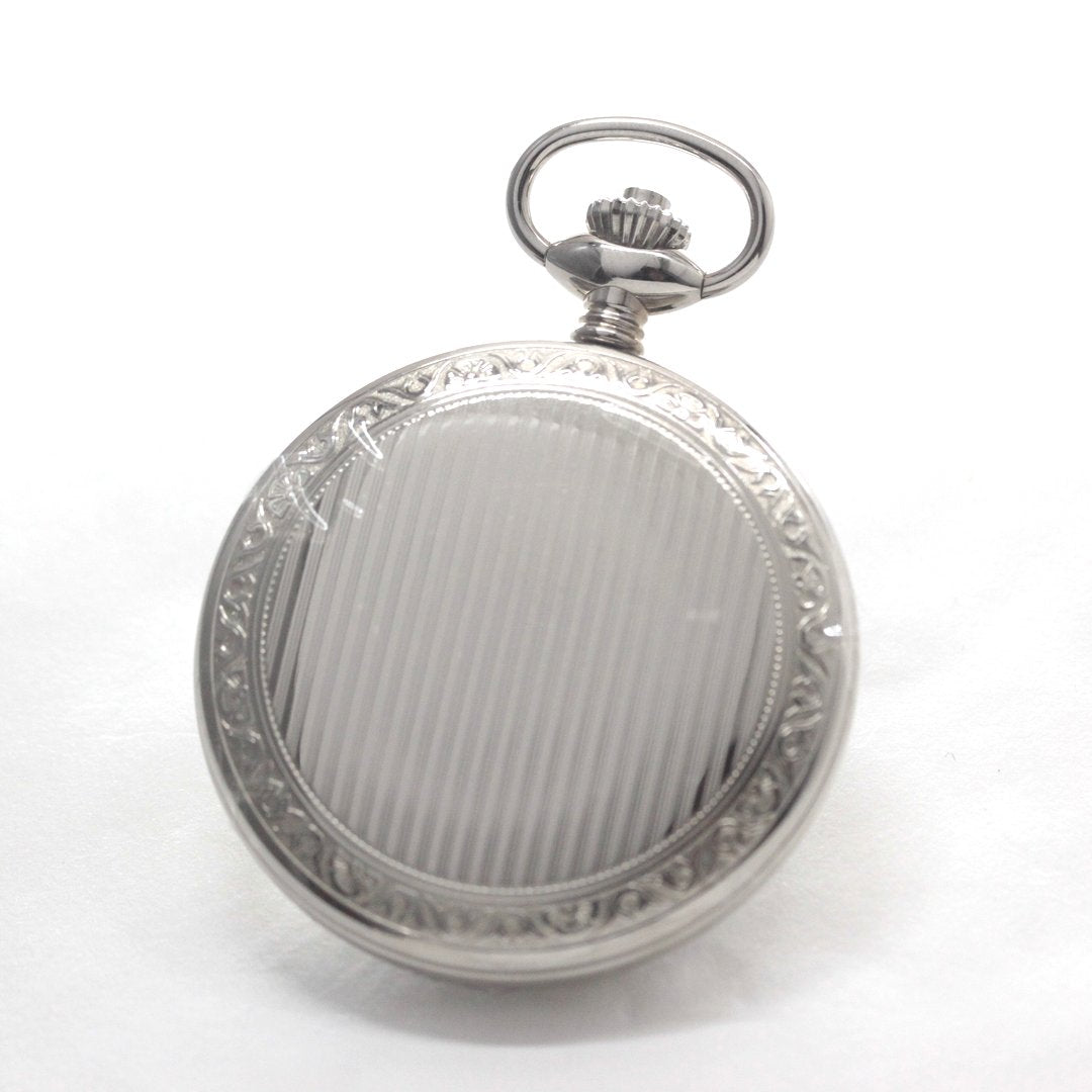 絶版モデルのティソ / TISSOT /シルバーカラー/アラビア数字/ハンター 懐中時計 /ヴィンテージ / tissot-1058　本体裏