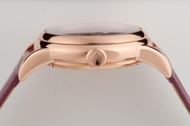 AVIATOR(アビエイター) MOONFLIGHT（ムーンフライト）ROSE TAUPE Gold ピンク 腕時計 V.1.33.2.265.4