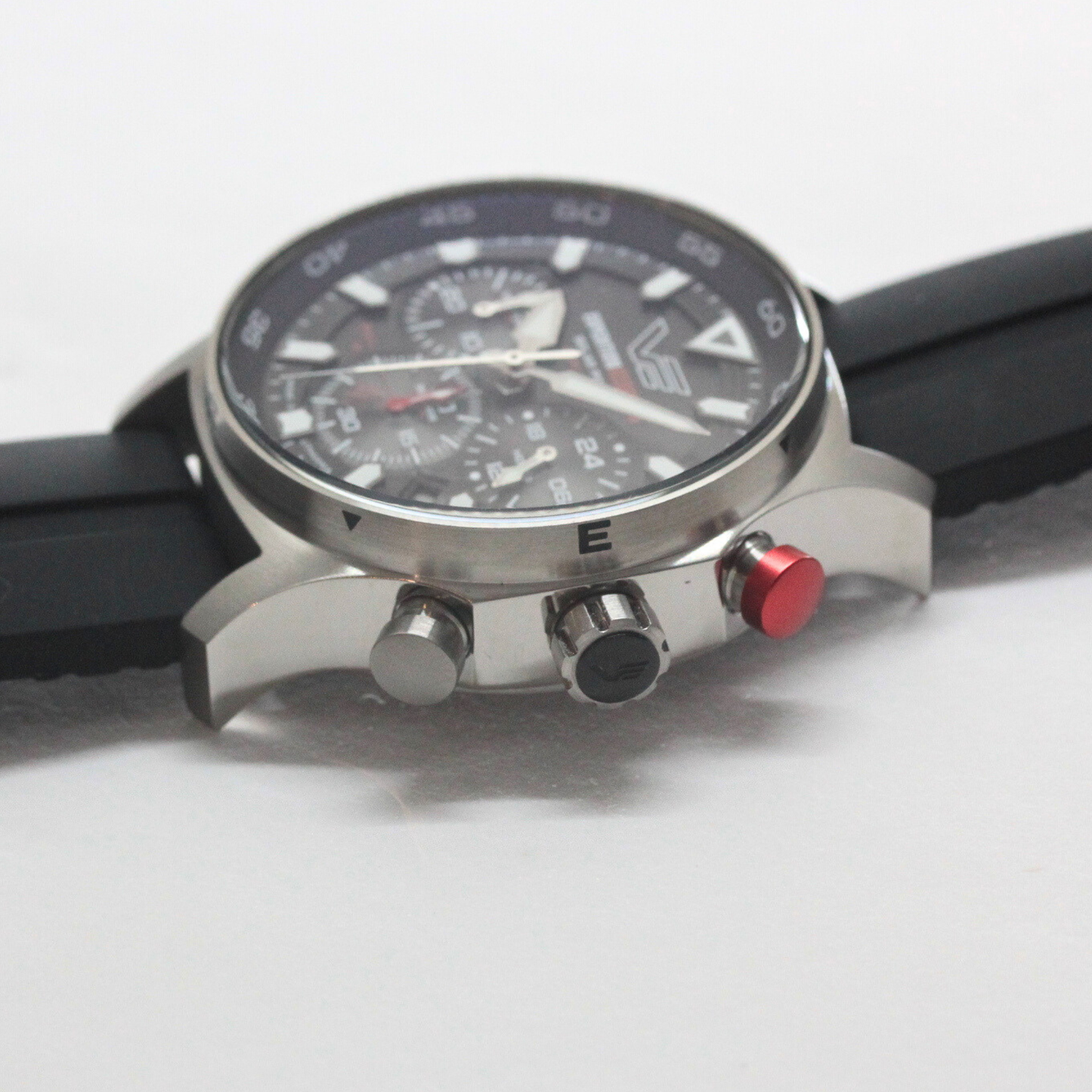 VOSTOK EUROPE（ボストーク ヨーロッパ）/Expedition South Pole/ ソーラーパワー クオーツクロノグラフ / VR42-592A761/腕時計