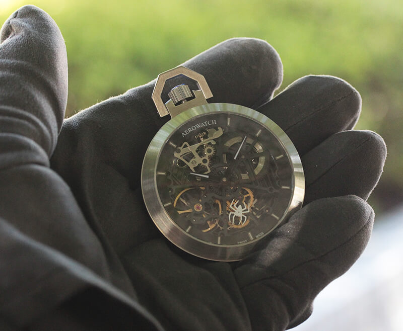 AERO アエロ スケルトン懐中時計 手巻き式 コブウェブ 蜘蛛