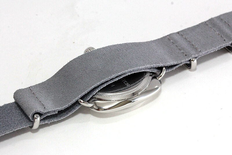 M.R.M.W. (Montre Roroi Military Watch/ȥ ߥ꥿꡼å) Cushion watch California dial smoky pink ӻ 221148