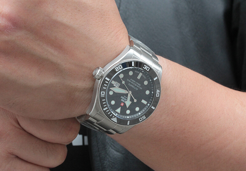 ߥ꥿꡼  / SWISS MILITARY BY CHRONO / 500m Сå ư ӻ / SMA34075.01