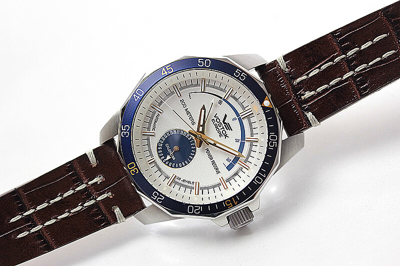 VOSTOK EUROPE(ボストーク ヨーロッパ)N1 Rocket パワーリザーブ