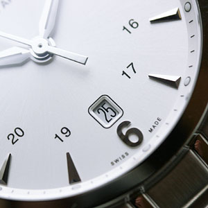 VICTORINOX SWISSARMY デイト表記